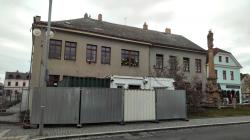 Revitalizace mnichovohradišťského náměstí pokračuje i přes komplikace ve stavebnictví. Foto: Petr Novák, 31. března 2022