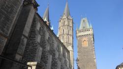 Spolek seniorů poznával památky na Kolínsku, příště se vypraví do Českého Krumlova. Přidáte se také? Foto: Radek Žďánský