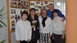 Bývalá televizní hlasatelka Jaroslava Panýrková a zpěvák Vojtěch Šmíd potěšili seniory v Dolním Bousově. Foto: Zdeněk Plešinger