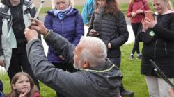 Vítání ptačího zpěvu v Dolním Bousově s Pavlem Kverkem. Foto: Zdeněk Plešinger