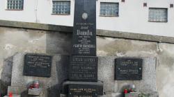 Hřbitovy jsou památkou na řadu místních rodin, jejichž příjmení se vyskytují v okolí dodnes. Foto: Petr Novák