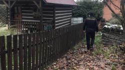Policisté z Mnichova Hradiště se zaměřují na kontrolu rekreačních objektů v okolí. Foto: Policie ČR