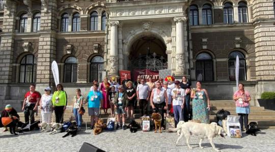 V Liberci se konalo Mistrovství České republiky vodicích psů. Foto: spolek Život jde dál