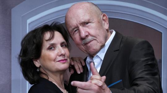 V divadle dnes uvidíte Petra Nárožného, v dalších březnových dnech třeba Miroslava Donutila nebo Báru Štěpánovou