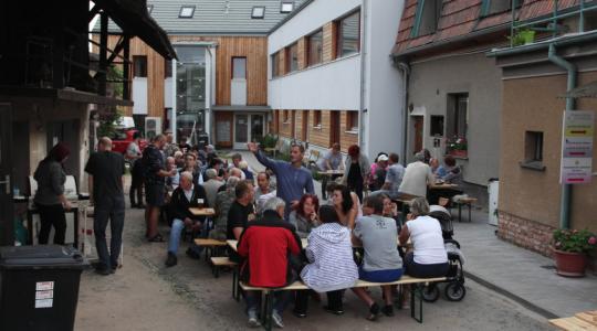 Přijďte do Veselé na tradiční pouťové posezení se skupinou Rezekvítek