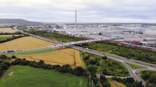 Vizualizace mostu přes dálnici D10. Foto: Škoda Auto