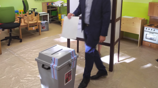 Výsledky voleb v okolí: V Loukovci skončilo ANO až čtvrté, v Korytech a Ptýrově zvítězila Přísaha