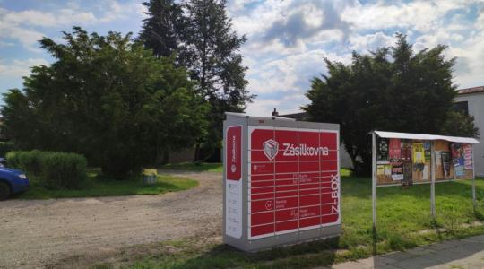 V Kněžmostu je nově k dispozici samoobslužný box Zásilkovny. Foto: obec